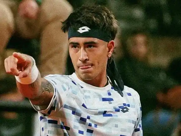 Francisco Comesaña logra su primera victoria en el ATP Tour en Río de Janeiro