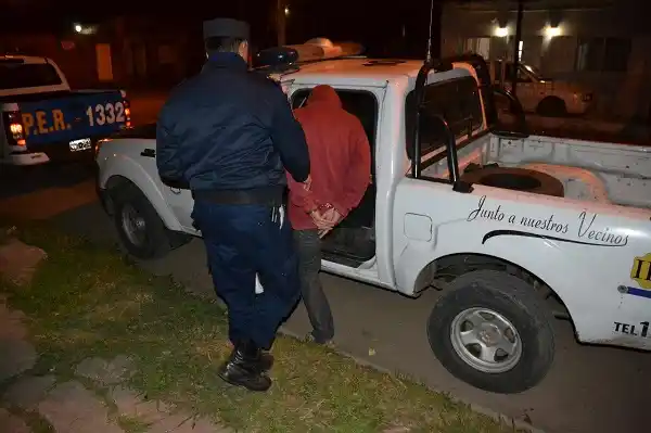 Condenaron a seis meses a un hombre que golpeó a su mujer delante del bebé