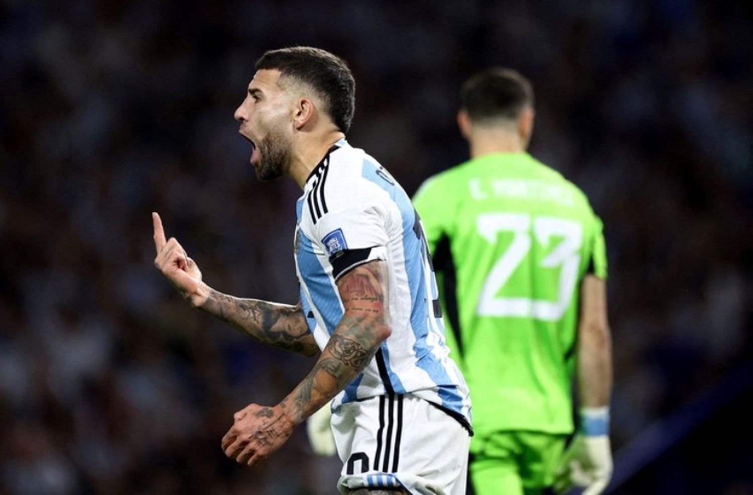 Uruguay dio el batacazo contra Argentina y le puso fin al récord de "Dibu"