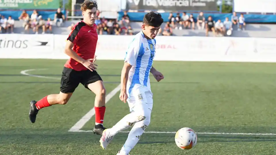 La Selección Argentina Sub 20 se enfrenta a Valencia en busca del título