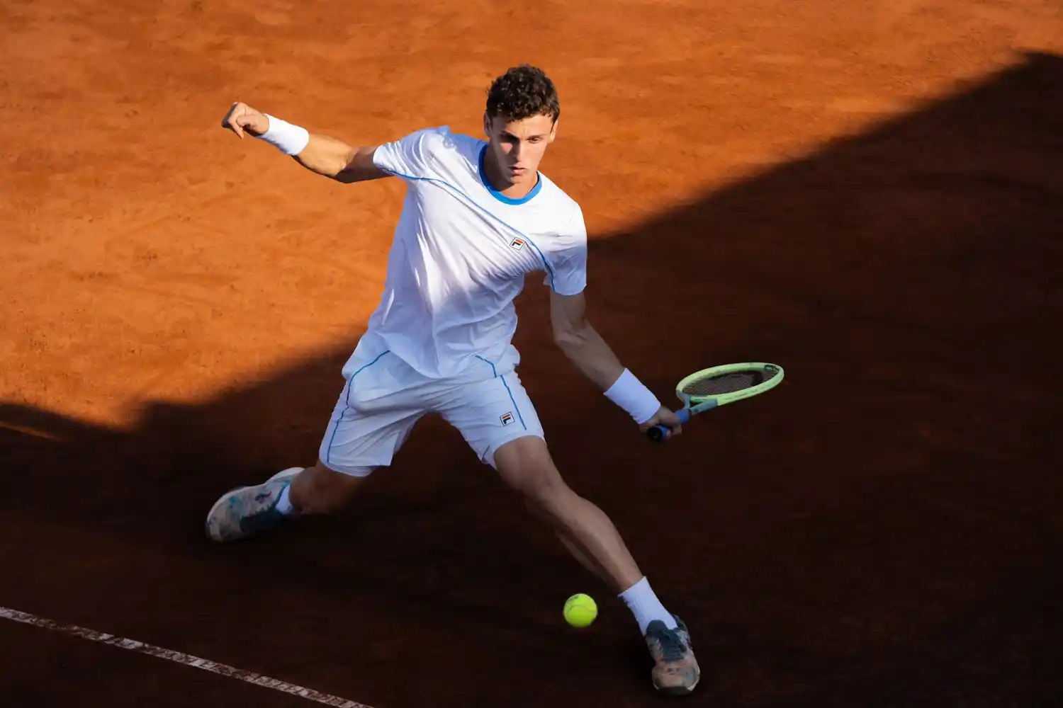 Cerúndolo avanzó en el ATP 250 de Santiago