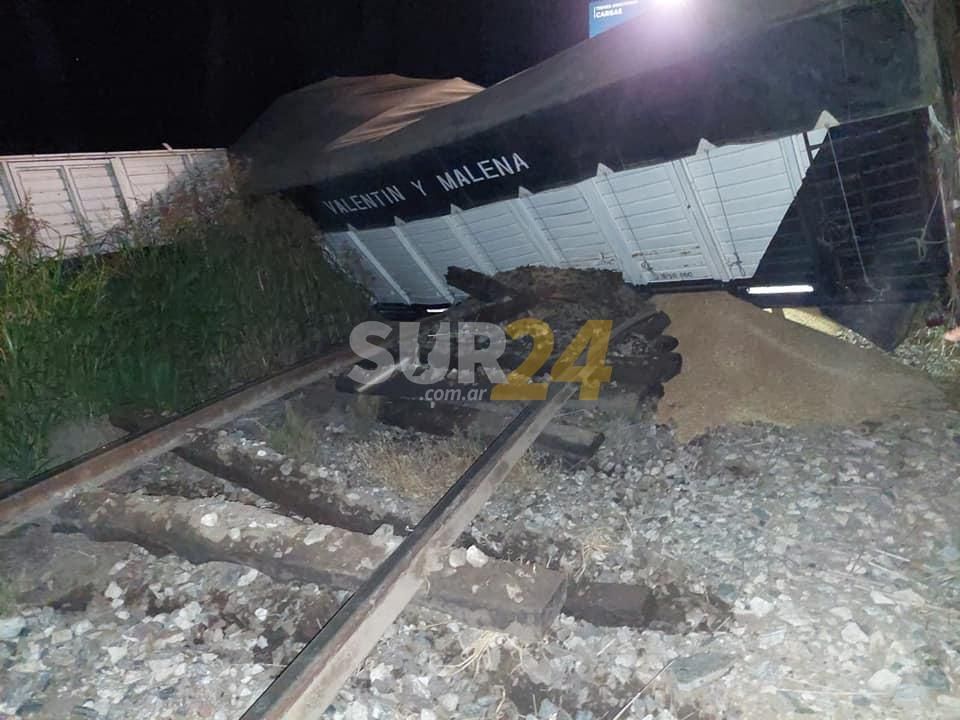 Un tren de carga embistió a un camión en ruta 90, entre Melincué y Labordeboy