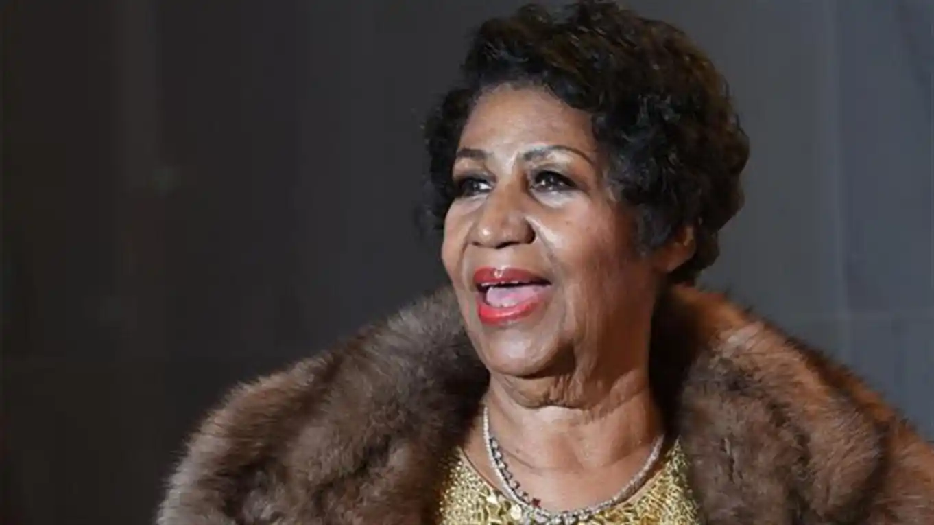 Aretha Franklin se retira de los escenarios