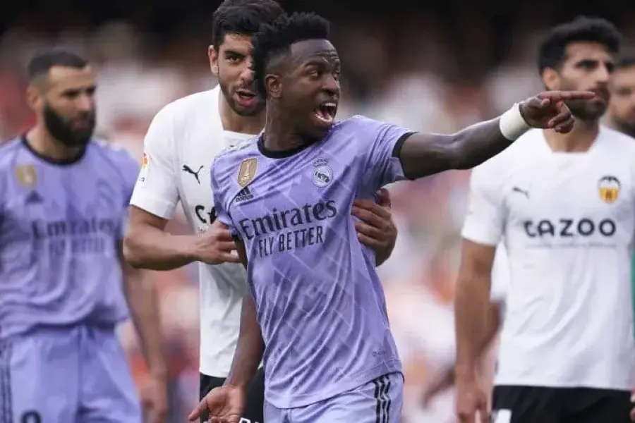 El Ministerio del Interior de España estableció nuevas medidas para frenar el racismo en el fútbol