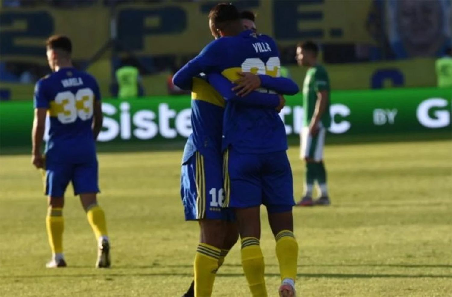 Con gol de Sebastián Villa, Boca venció a Ferro y avanzó a octavos