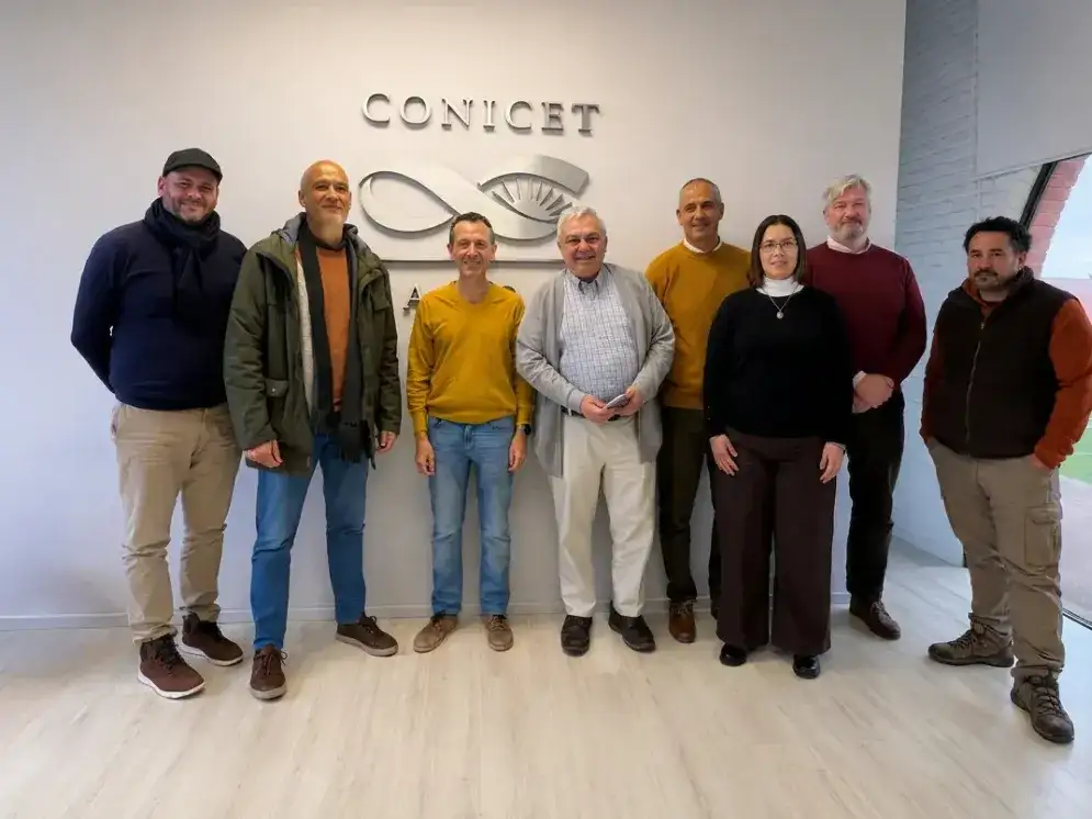 Un agrónomo director del Conicet visitó la Unicen con agenda en la transferencia de conocimiento