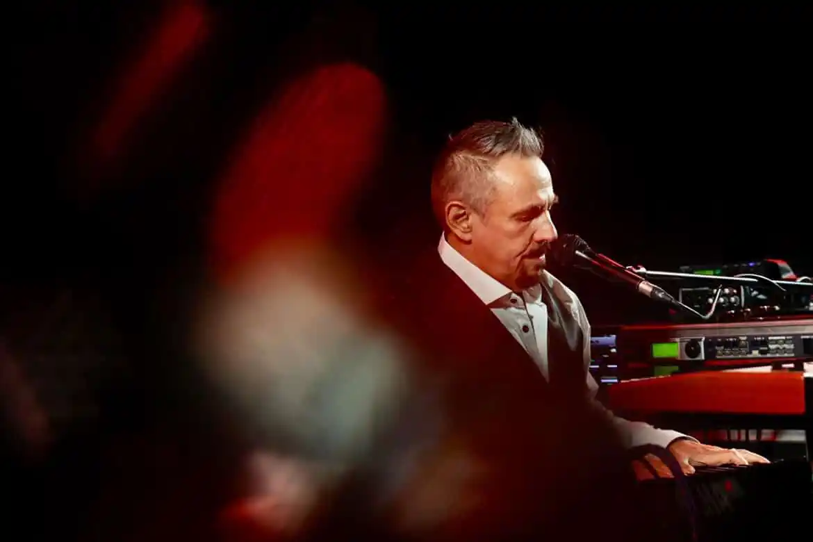 Alejandro Lerner: “España es lo que Argentina podría ser”