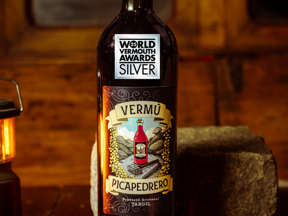 El vermú Picapedrero recibió la medalla de plata en un certamen internacional