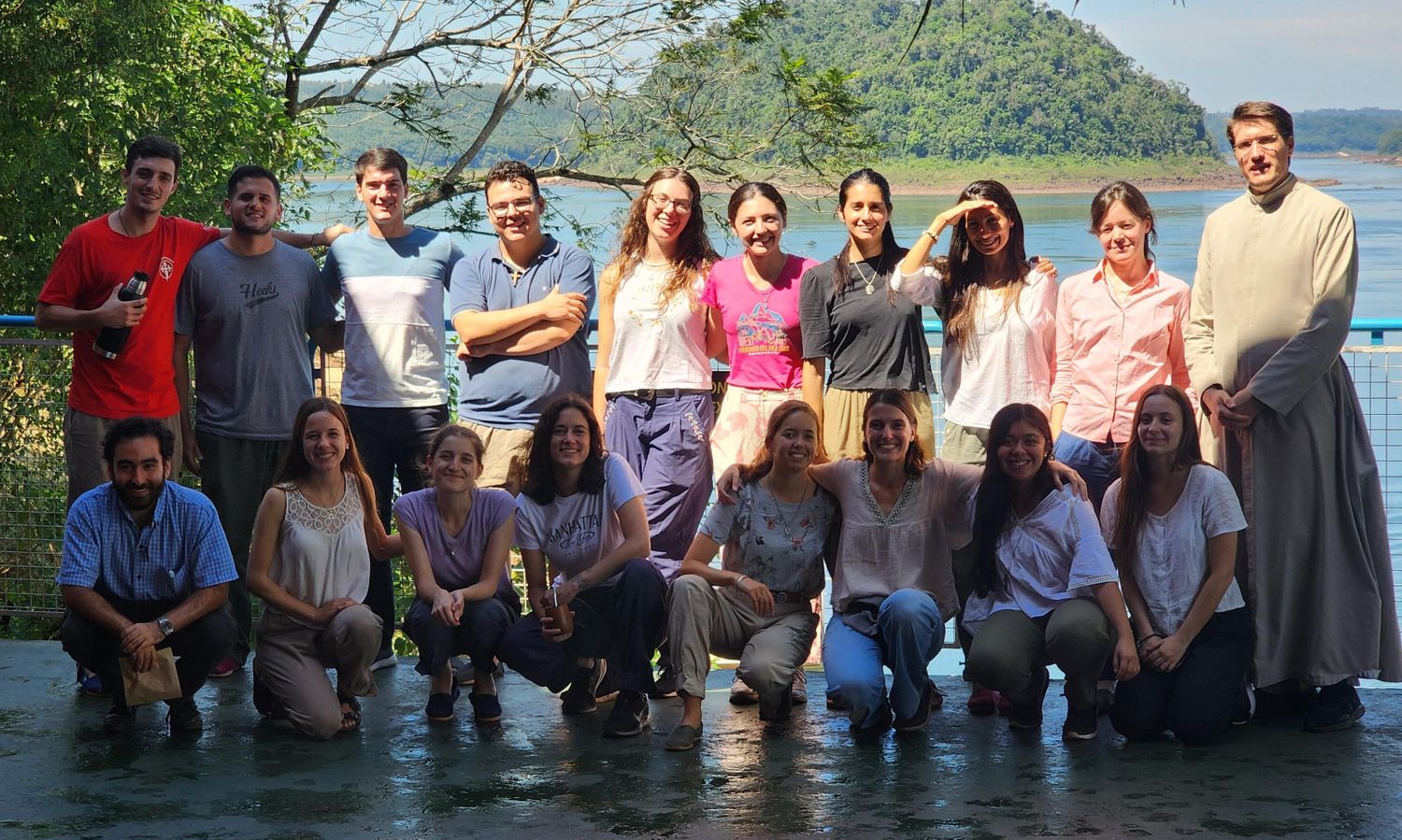 Jovenes que "misionaron" en Montecarlo