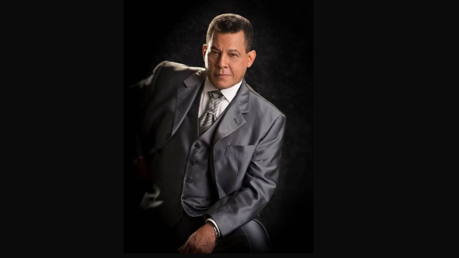 SE APAGA UNA ESTRELLA: Muere en Medellín el baladista Rudy Márquez