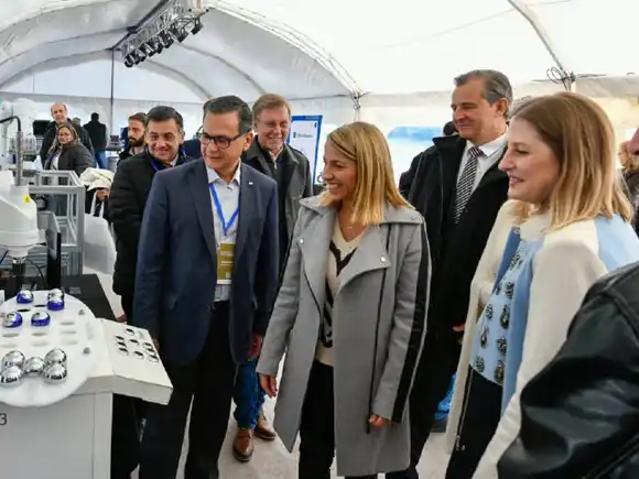 Stratta participó junto a intendentes del acto por los 65 años del INTI