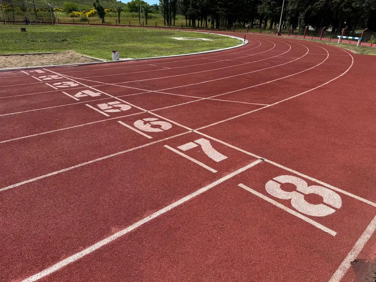 peralta julian pista atletismo 11-12-25 - 5