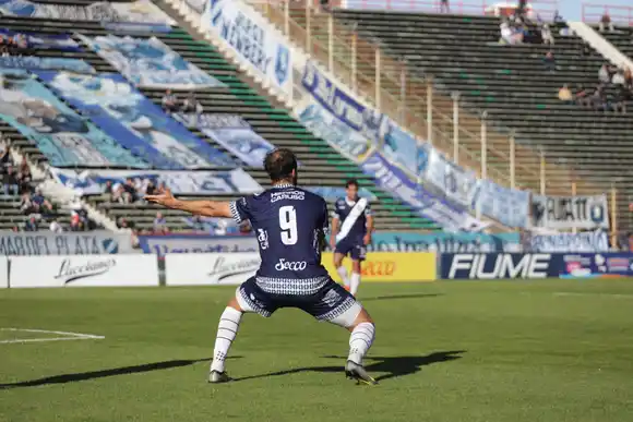 Alvarado visita a Los Andes con la necesidad de salir de la zona de descenso