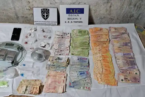 Lo detuvieron por narcomenudeo en Tostado 