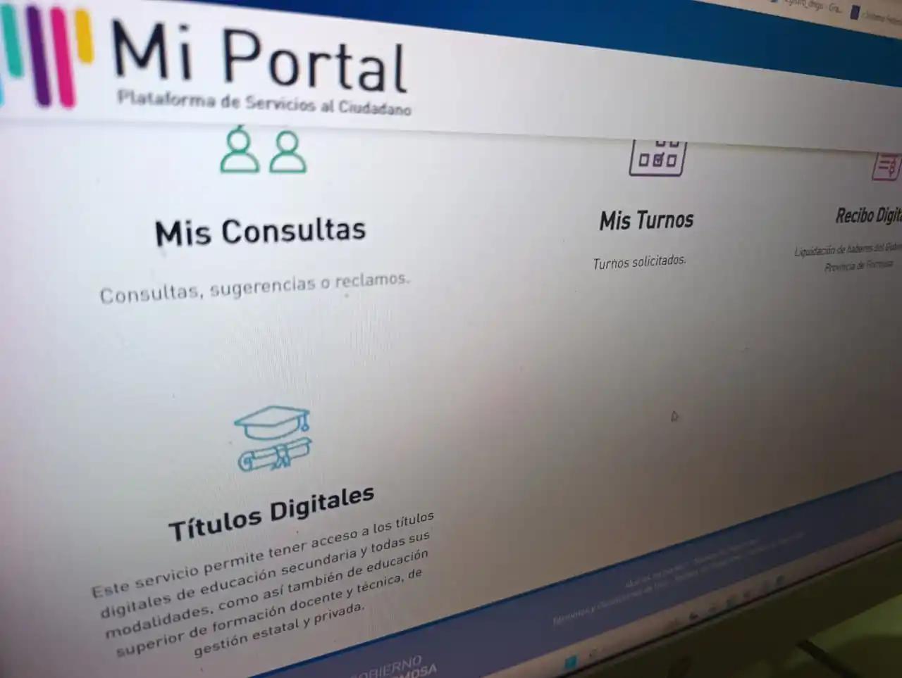 Los títulos educativos ya son 100% digitales y accesibles desde "Mi Portal"