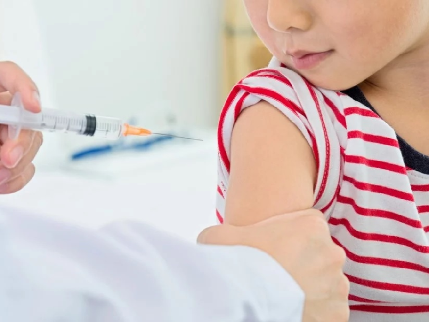 Vacuna contra la polio: por qué  la Salk reemplaza a la Sabin    