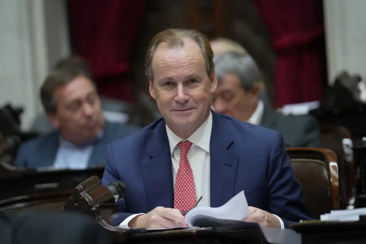 Bordet se mostró a favor de la Boleta Única Papel