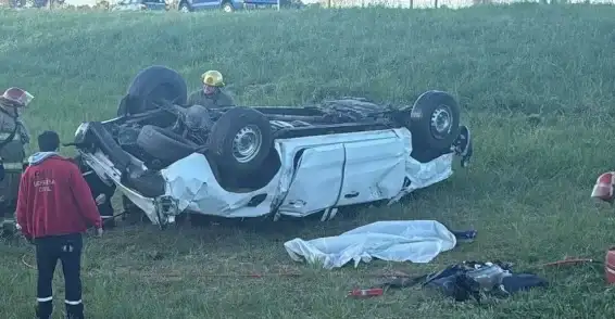 Chascomús: en un vuelco en la Autovía 2 murieron dos arquitectos de La Plata