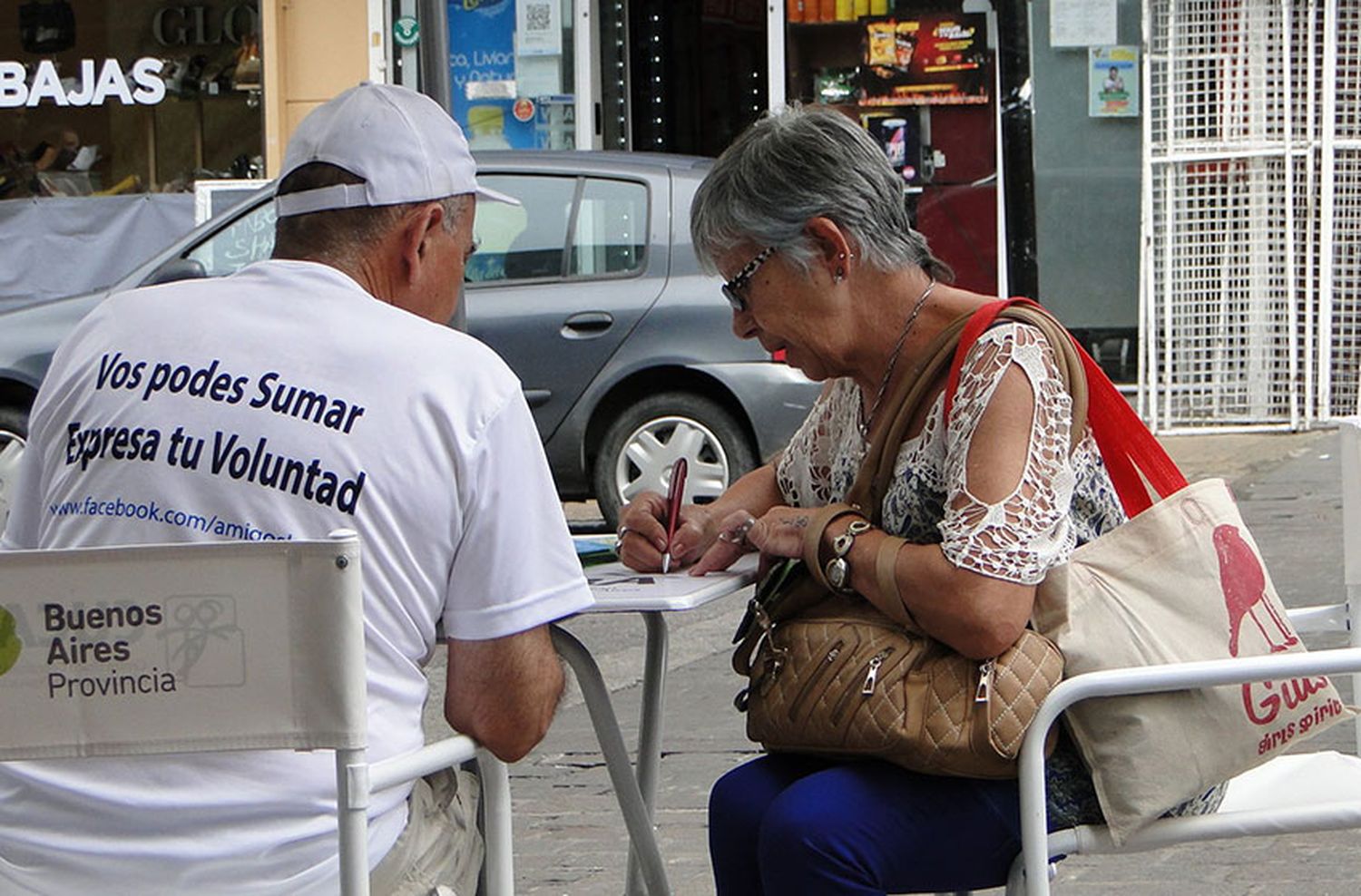 Proponen tratar el COVID-19 con anticuerpos de quienes lo superaron