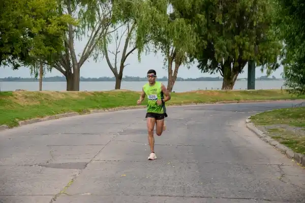 Comenzó la inscripción para la carrera nocturna de “postas mixtas por equipo”