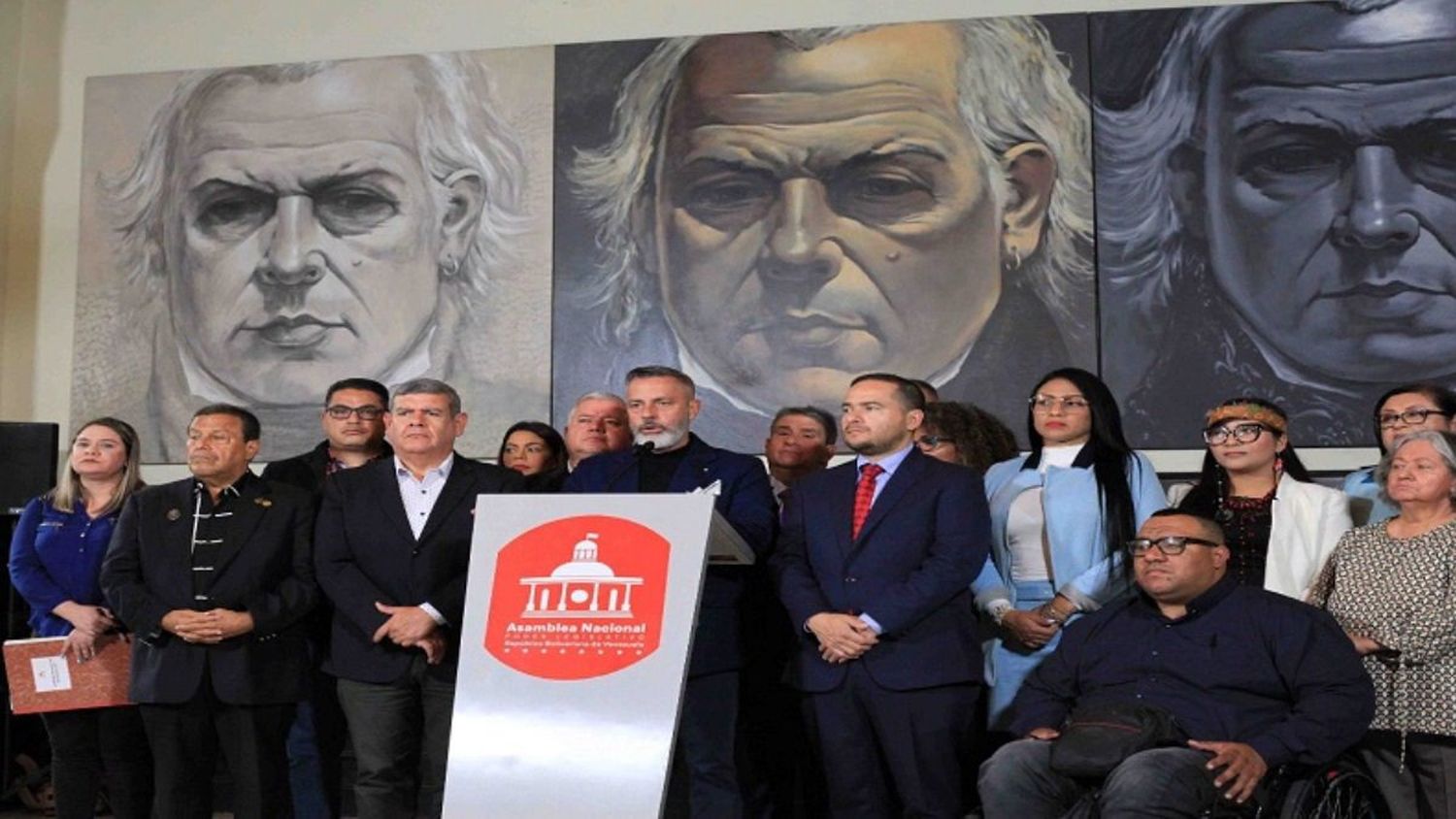 Se va depurando la lista de postulados al CNE: quedan 132 y hay rectores que aspiran repetir