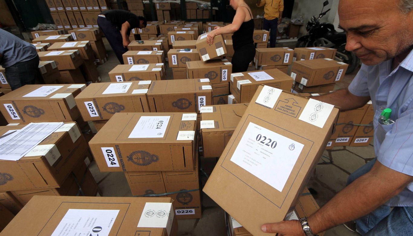 Elecciones 2015: Adelantan que habrá demoras en la carga de datos 