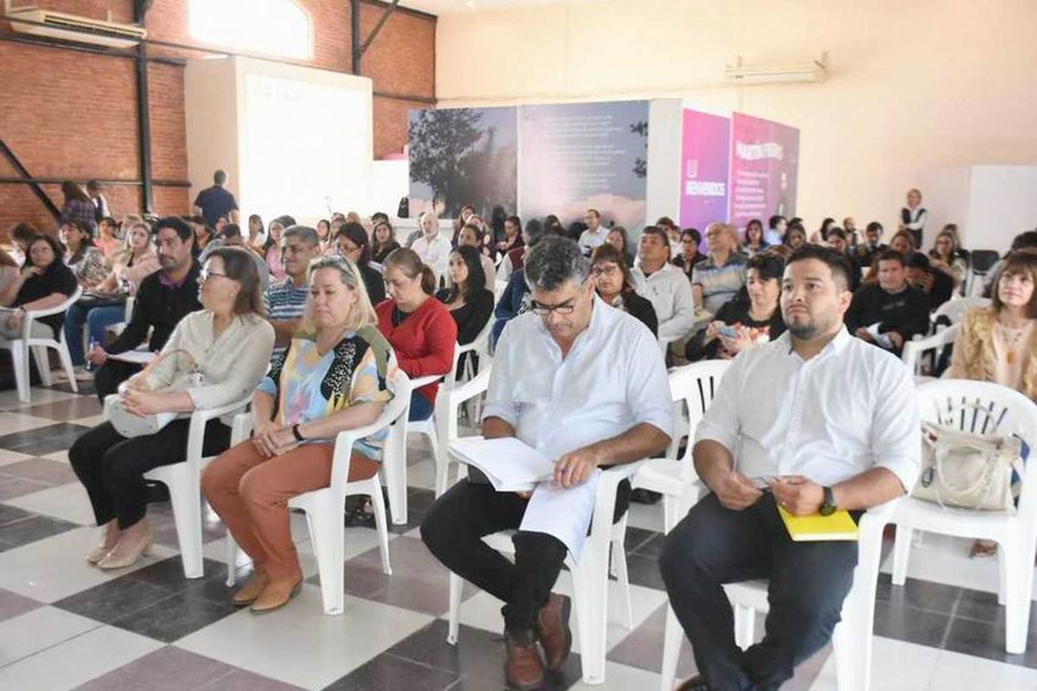 Se presentó el Programa 
Nacional de Educación Solidaria