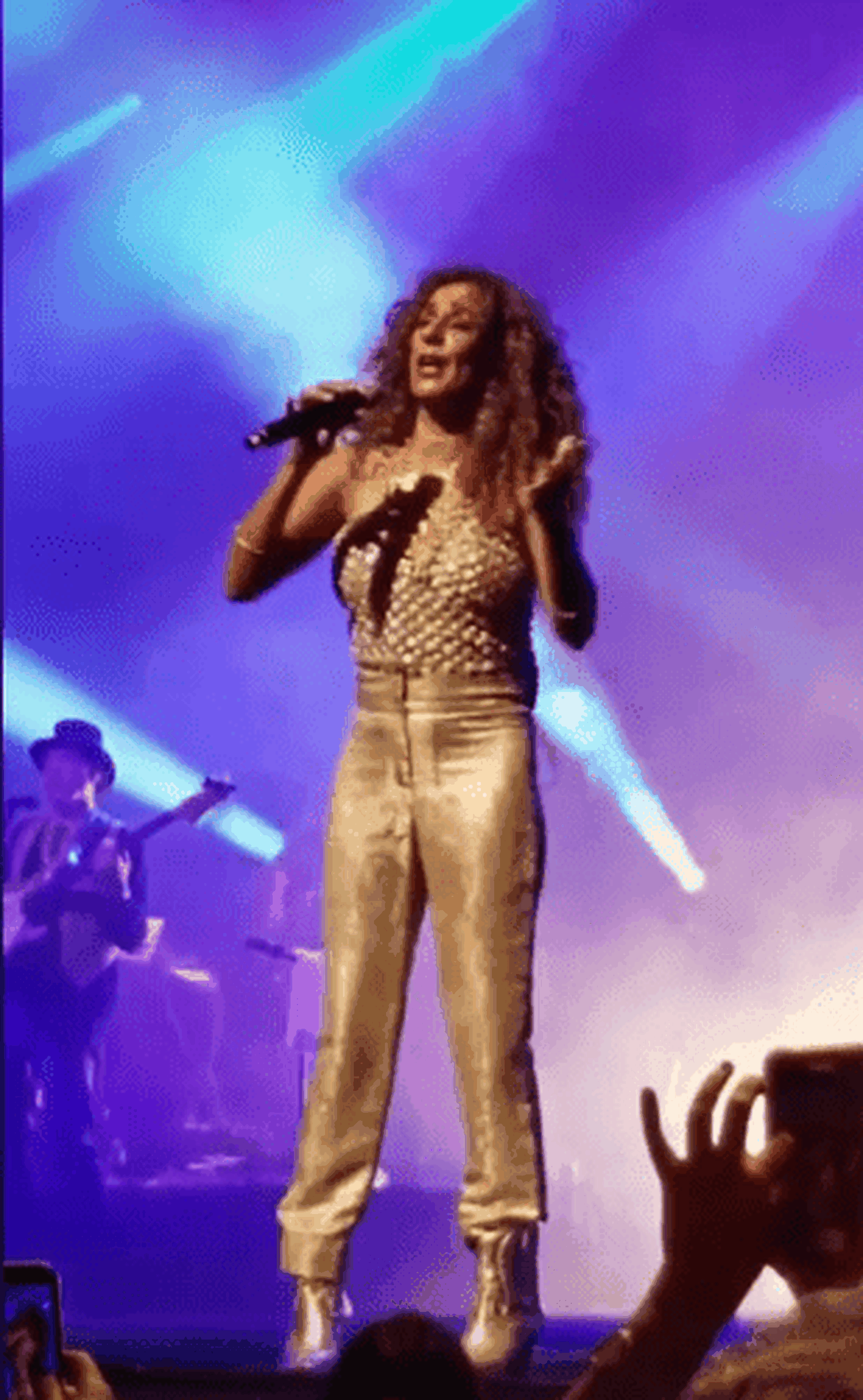 Rosario se entregó en su show. Foto CL