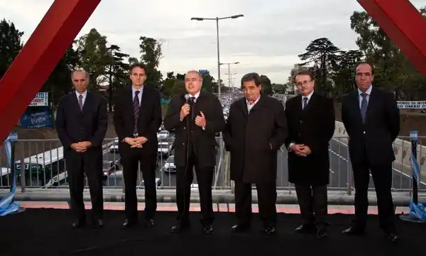 San Martín: Relacionan a Katopodis con José López