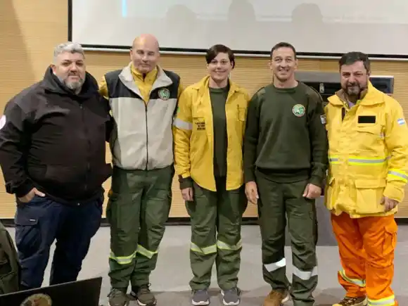 Se llevó a cabo una jornada de capacitación sobre combate de incendios forestales