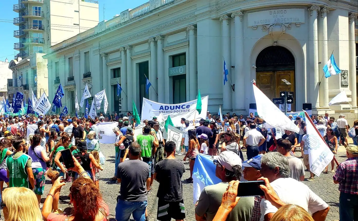 El paro podría afectar el normal dictado de clases en la Universidad Nacional del Centro de la Provincia de Buenos Aires (Unicen).