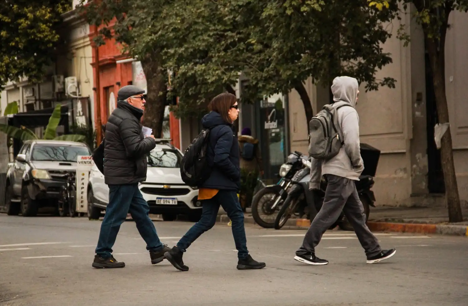 Volvió el frío: Marcado descenso de la temperatura y cielo nublado para este domingo en la ciudad