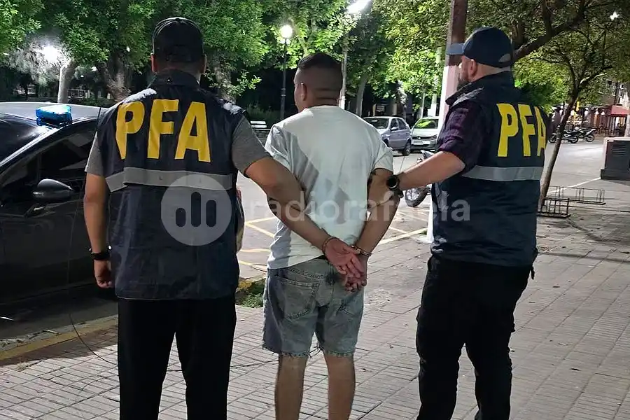 Detuvieron al líder de "Los Lindos", una banda narco vinculada a "Los Monos"