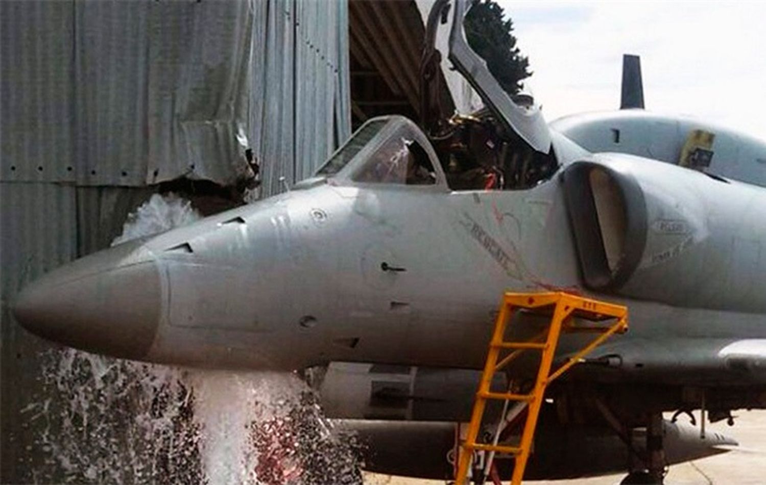 Deterioro de las Fuerzas Armadas: La mayoría de los equipos están obsoletos