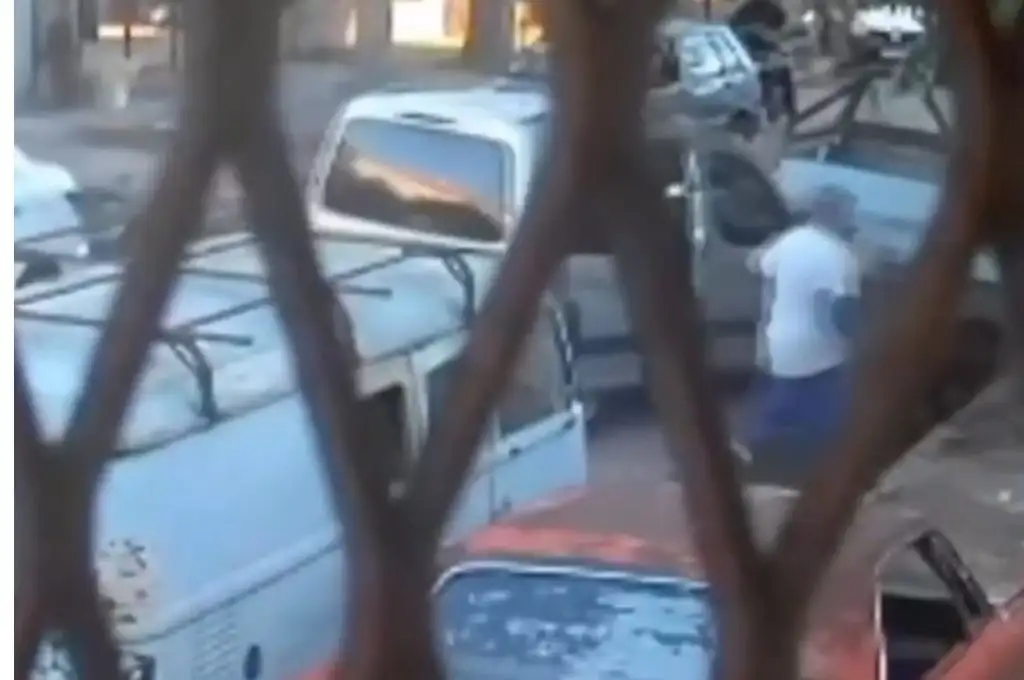 Se descompensó y atropelló a cinco personas