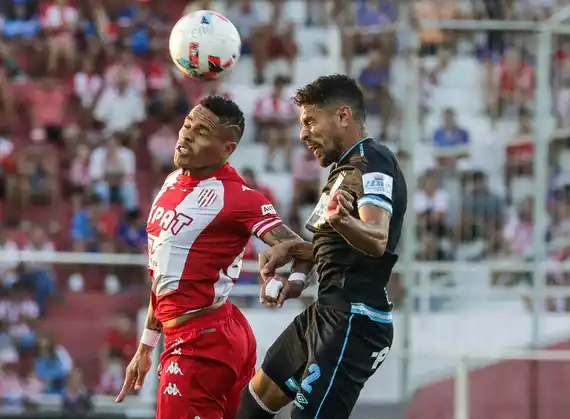 Unión volvió al triunfo en casa y es puntero