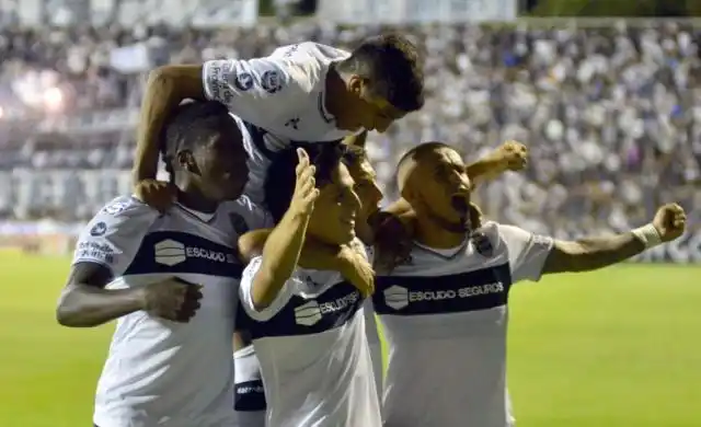 Independiente, sin brújula: cayó con Gimnasia y está afuera de todo
