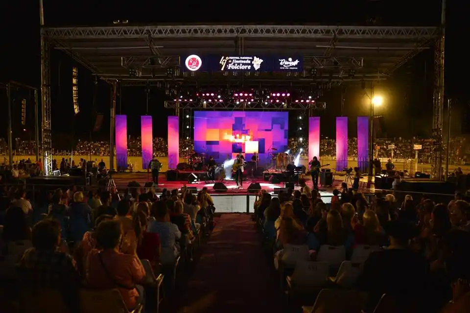 Diamante vuelve a vestirse de fiesta