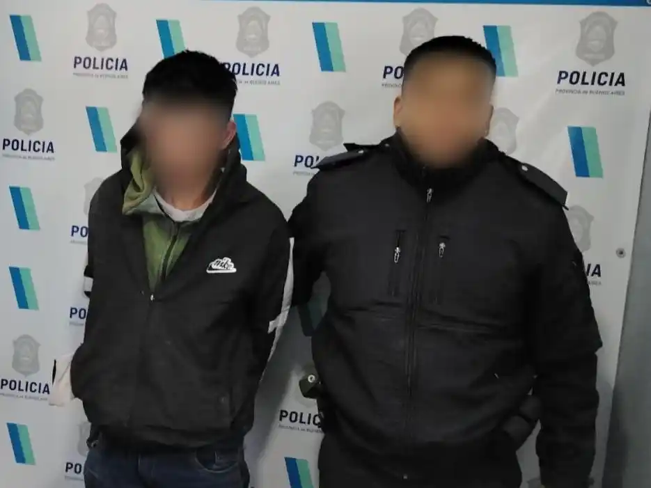 El procedimiento fue realizado por personal del Comando de Patrullas tras un llamado al 911 por desórdenes en la vía pública.