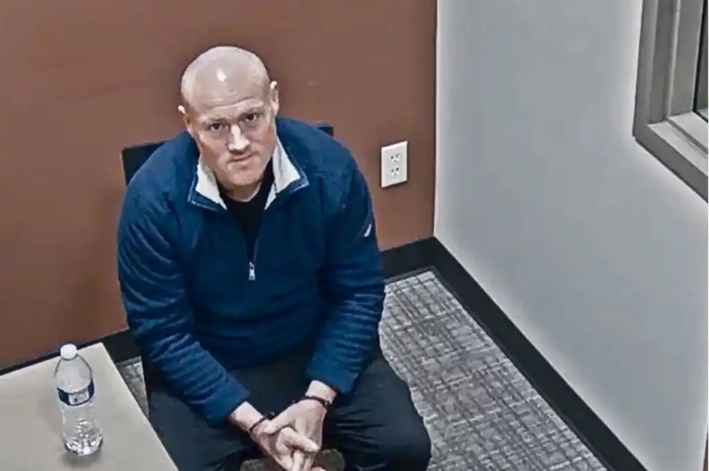 chica secuestrada como en YOU 2