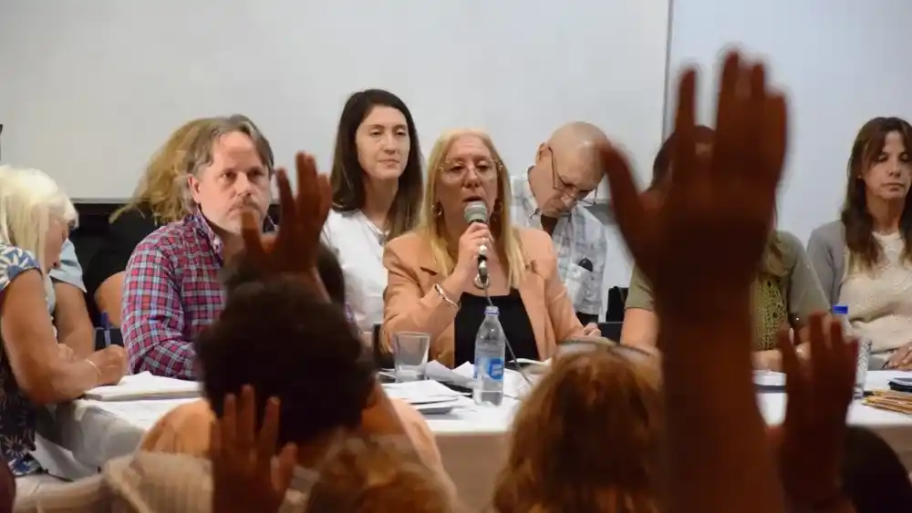 Los docentes bonaerenses aceptaron la oferta salarial