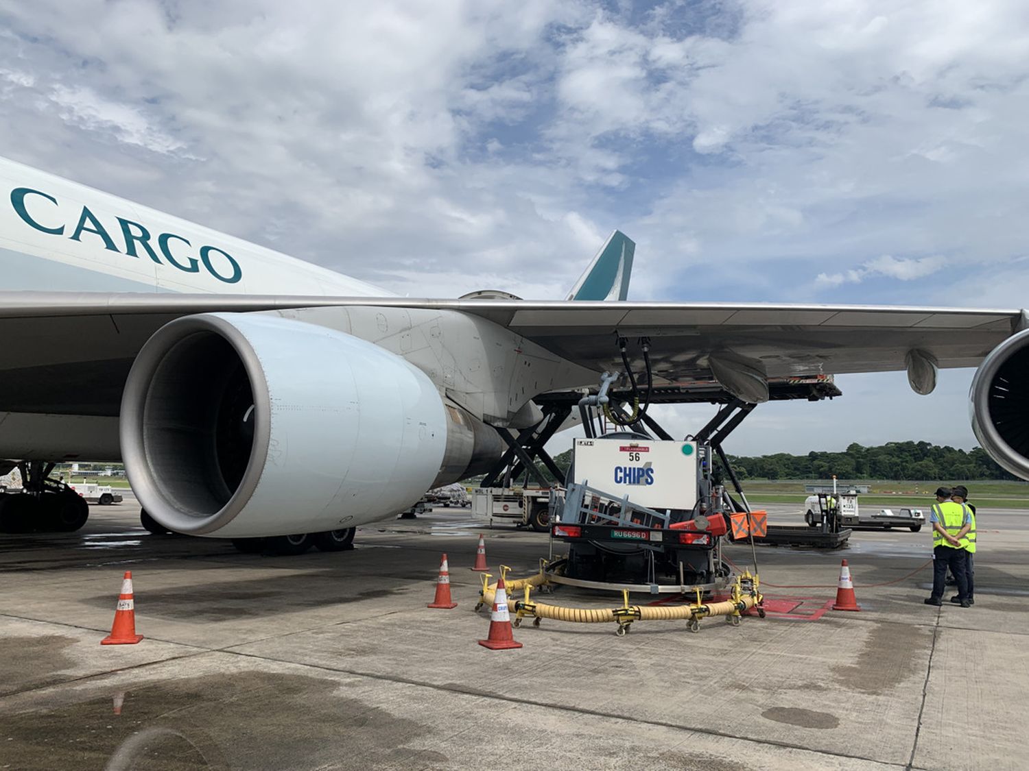 Cathay Pacific realiza su primer vuelo comercial con combustible sostenible abastecido fuera de Hong Kong