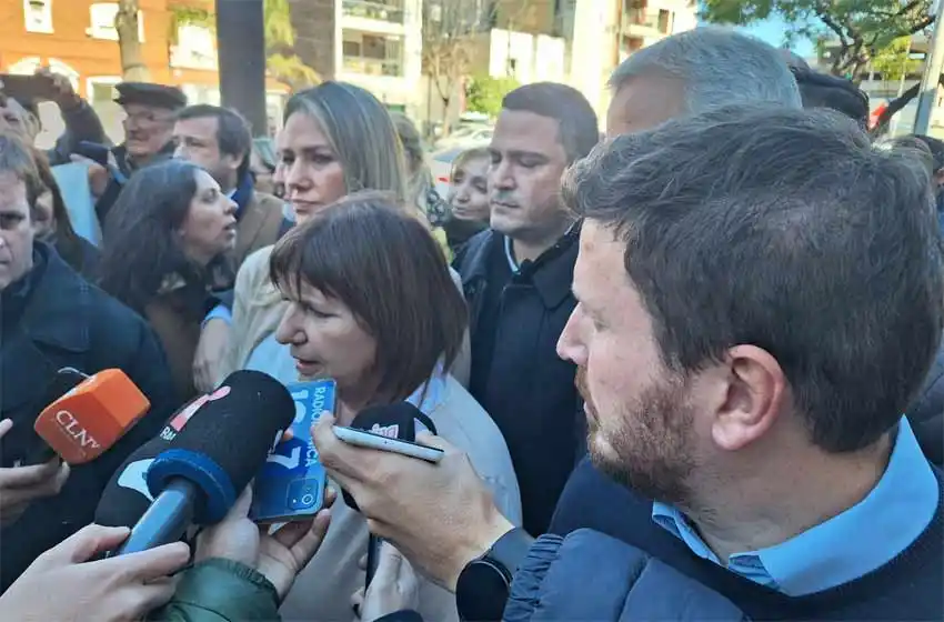 Bullrich en Rosario: «El rosarino ya conoce como trabajo en temas de inseguridad y narcotráfico»