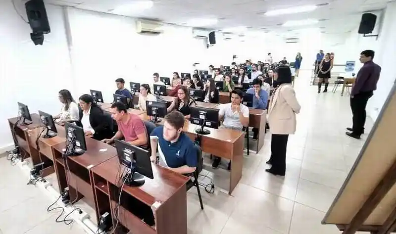 Ingreso al Poder Judicial: hasta mañana
se realiza el examen de ortografía