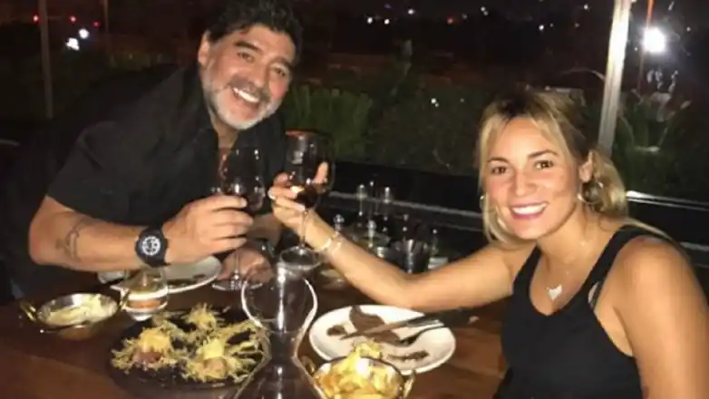 Rocío Oliva y Diego Maradona apuestan otra vez a su amor en Dubai