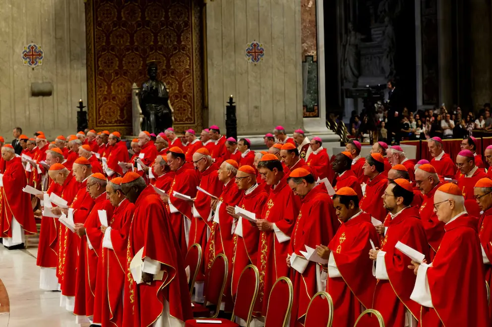 “Necesitamos un poco más de tiempo”: Los cardenales se volvieron a reunir a días del Cónclave