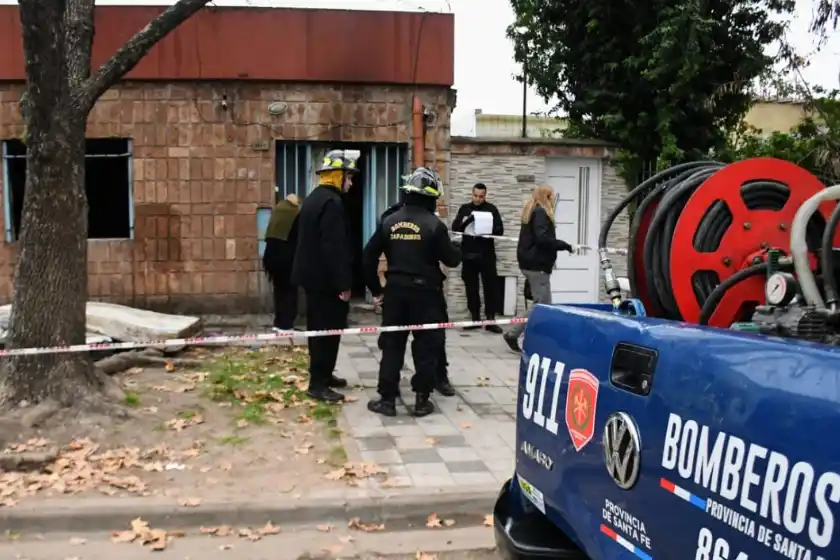 Tragedia en zona noroeste: un hombre de 90 años falleció en un incendio