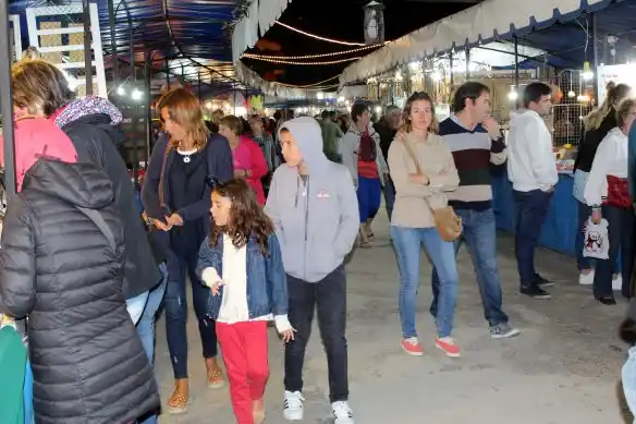 La Feria de Artesanos, el clásico paseo de la temporada
