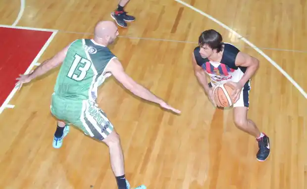 Central se quedó con el clásico, Juventud copó Villaguay