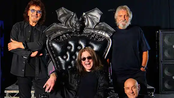 Fallece a los 76 años el emblemático líder de Black Sabbath,
Ozzy Osbourne